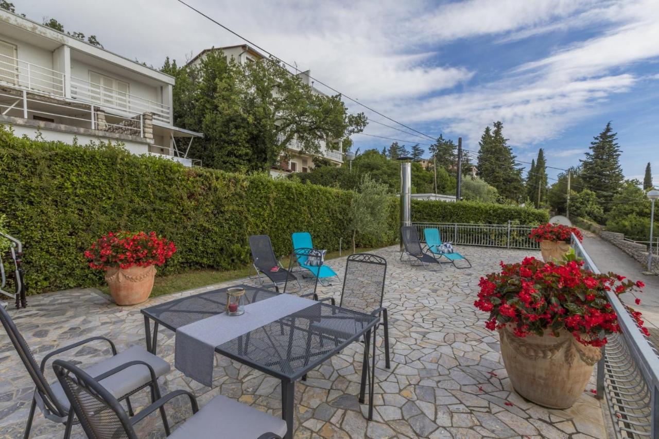 Blue Pearl Apartments Crikvenica Eksteriør billede
